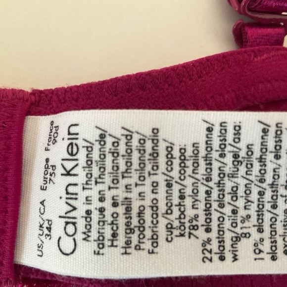 Brand new with tags Calvin Klein Bra - 34D - Picture 4 of 5